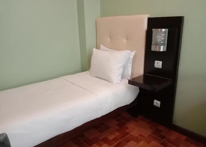 Faria Guimaraes-porto Centro 1 *