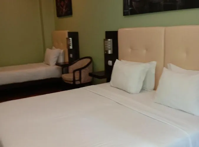 Faria Guimaraes-porto Centro 1 Apartamento *